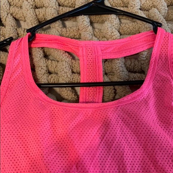 Victoria’s Secret pink mesh tank - Picture 4 of 4
